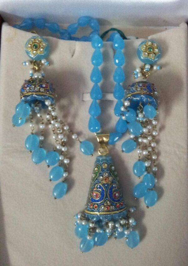Tanjore Set in Tarquoise Blue